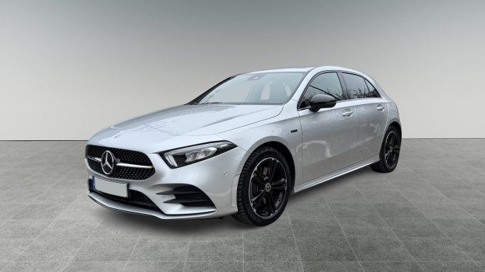 Mercedes A 250 e laddhybid